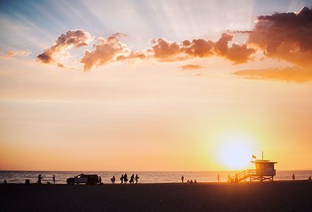 Sun damaged skin treatment