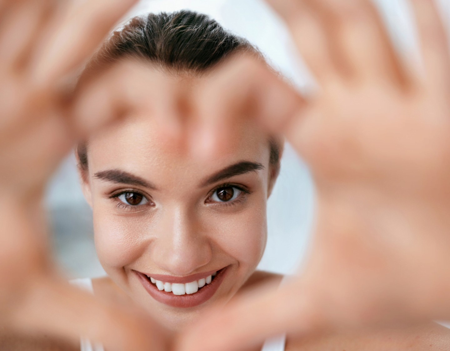 Should you moisturise acne?