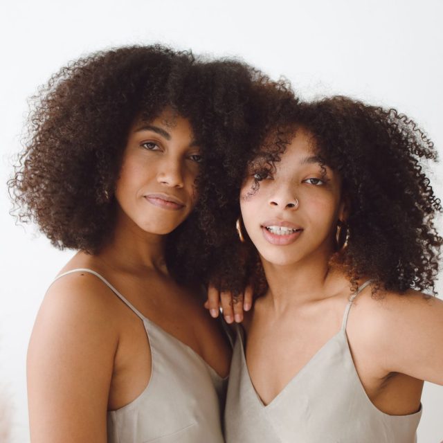 Can you squeeze out hair follicles after laser?