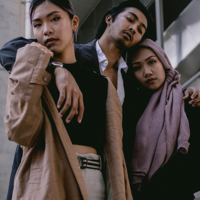 How do you prevent folliculitis after laser hair removal?